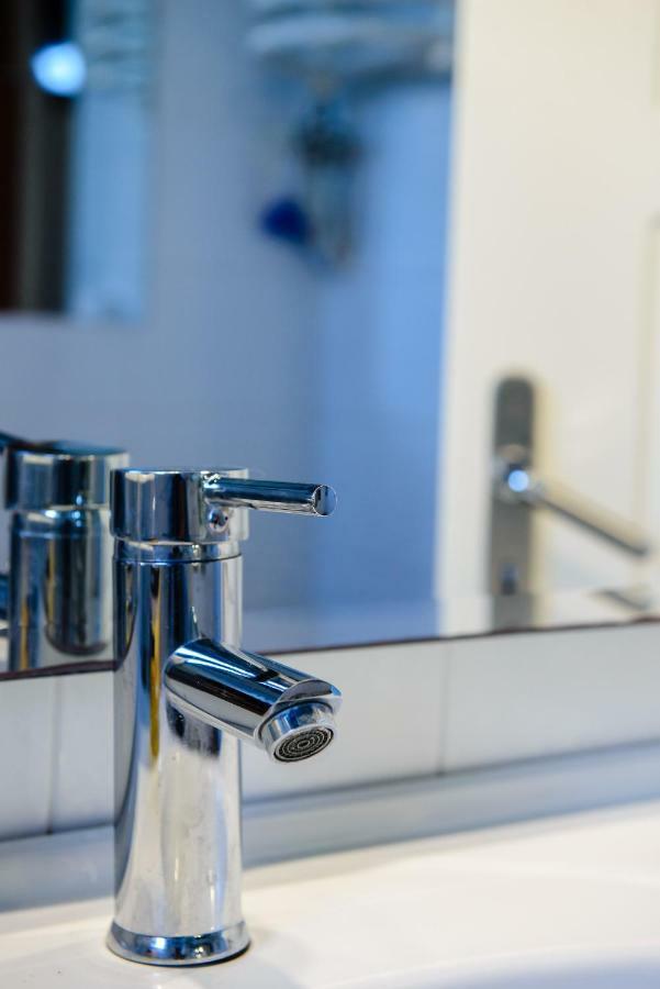 Paralia  Peris Panoramic Villa Near Athens Airport מראה חיצוני תמונה