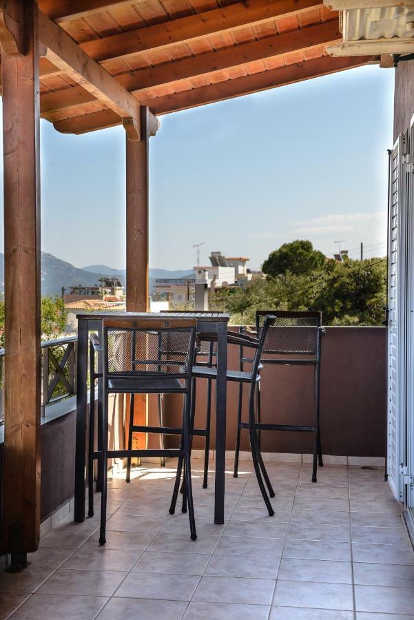 Paralia  Peris Panoramic Villa Near Athens Airport מראה חיצוני תמונה
