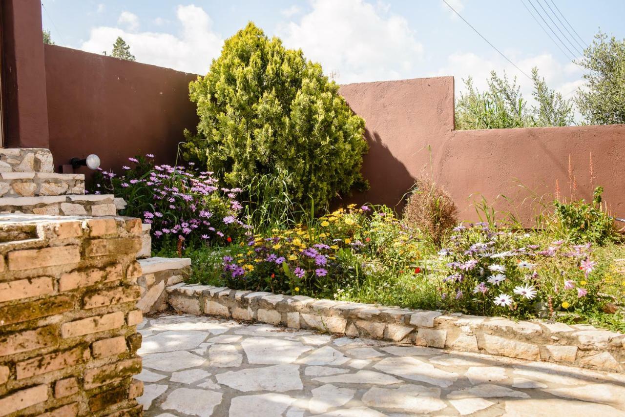 Paralia  Peris Panoramic Villa Near Athens Airport מראה חיצוני תמונה