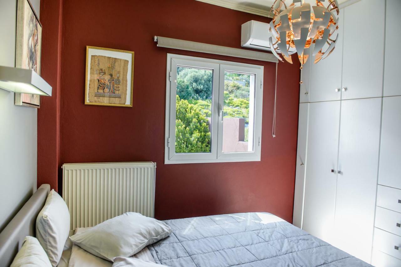 Paralia  Peris Panoramic Villa Near Athens Airport מראה חיצוני תמונה