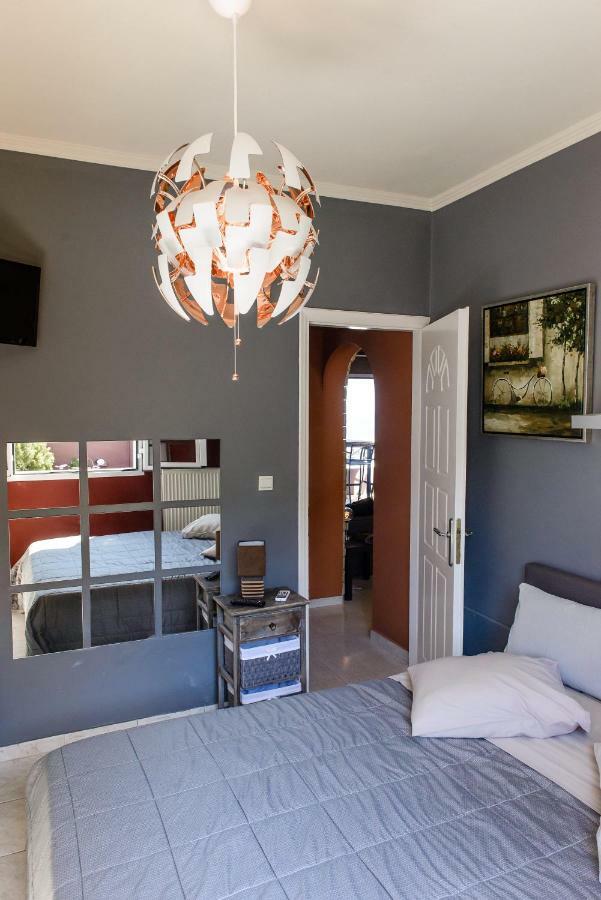 Paralia  Peris Panoramic Villa Near Athens Airport מראה חיצוני תמונה